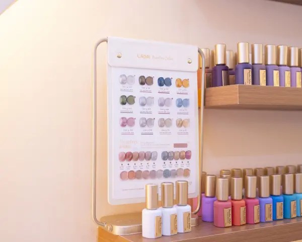 Tiệm Nails Nh&agrave; Nhi
