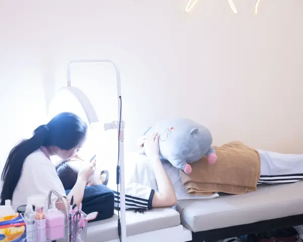 Tiệm Nails Nh&agrave; Nhi