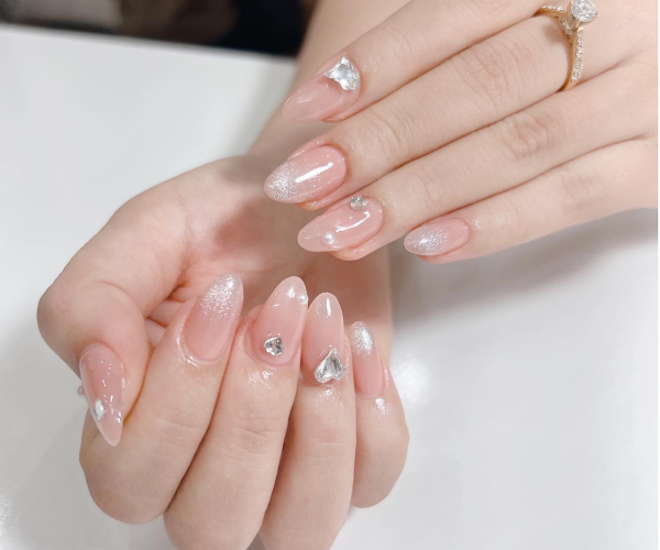 Tiệm Nails Nhà Nhi