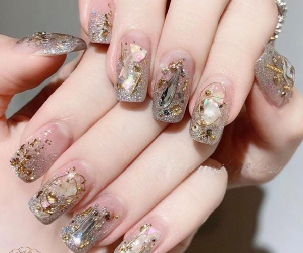 Tiệm Nails Nhà Nhi